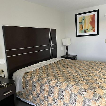 Deerfield Inn Ксения Экстерьер фото